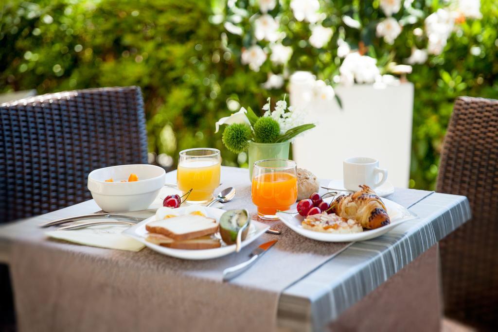 Villa Sylva & Spa Sanremo Luaran gambar